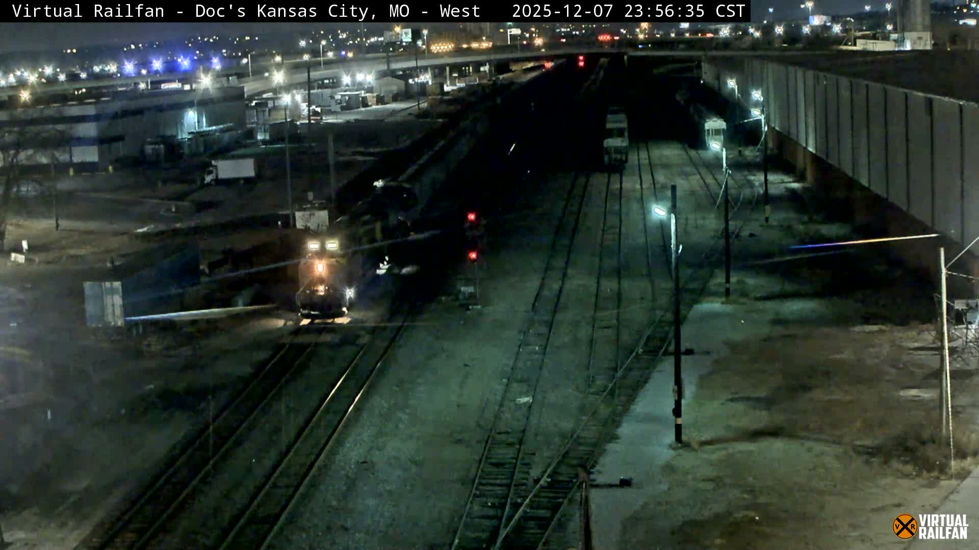 Kansas City Skyline & Train Depot Live Cam - Kansas City, Jackson, Missouri, USA 