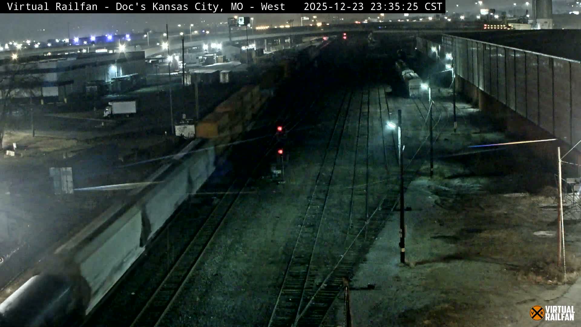 Kansas City Skyline & Train Depot Live Cam - Kansas City, Jackson, Missouri, USA 