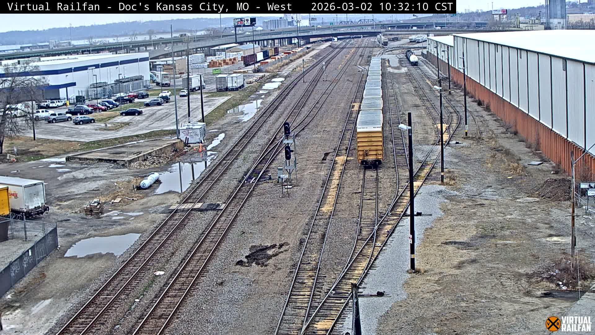 Kansas City Skyline & Train Depot Live Cam - Kansas City, Jackson, Missouri, USA 