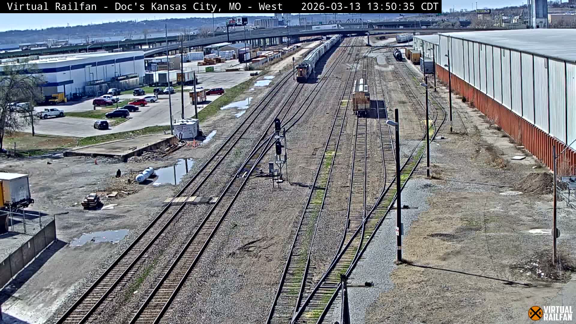 Kansas City Skyline & Train Depot Live Cam - Kansas City, Jackson, Missouri, USA 