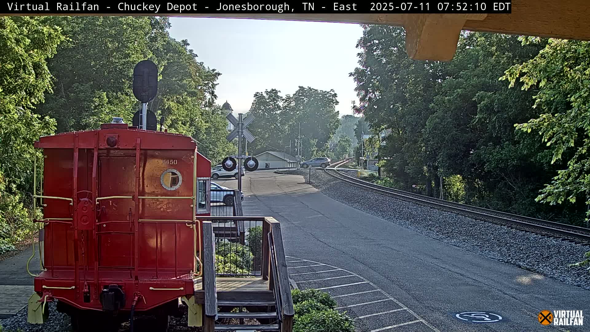 Jonesborough, Chuckey Railroad Depot Museum Railroad Crossing Live Cam - Jonesborough, Washington Tennessee, USA