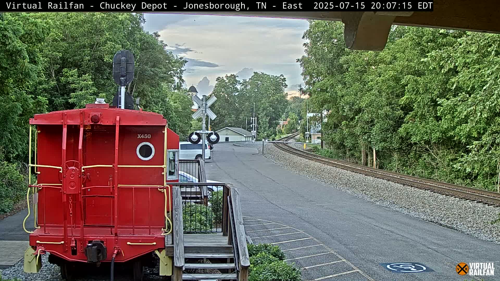 Jonesborough, Chuckey Railroad Depot Museum Railroad Crossing Live Cam - Jonesborough, Washington Tennessee, USA