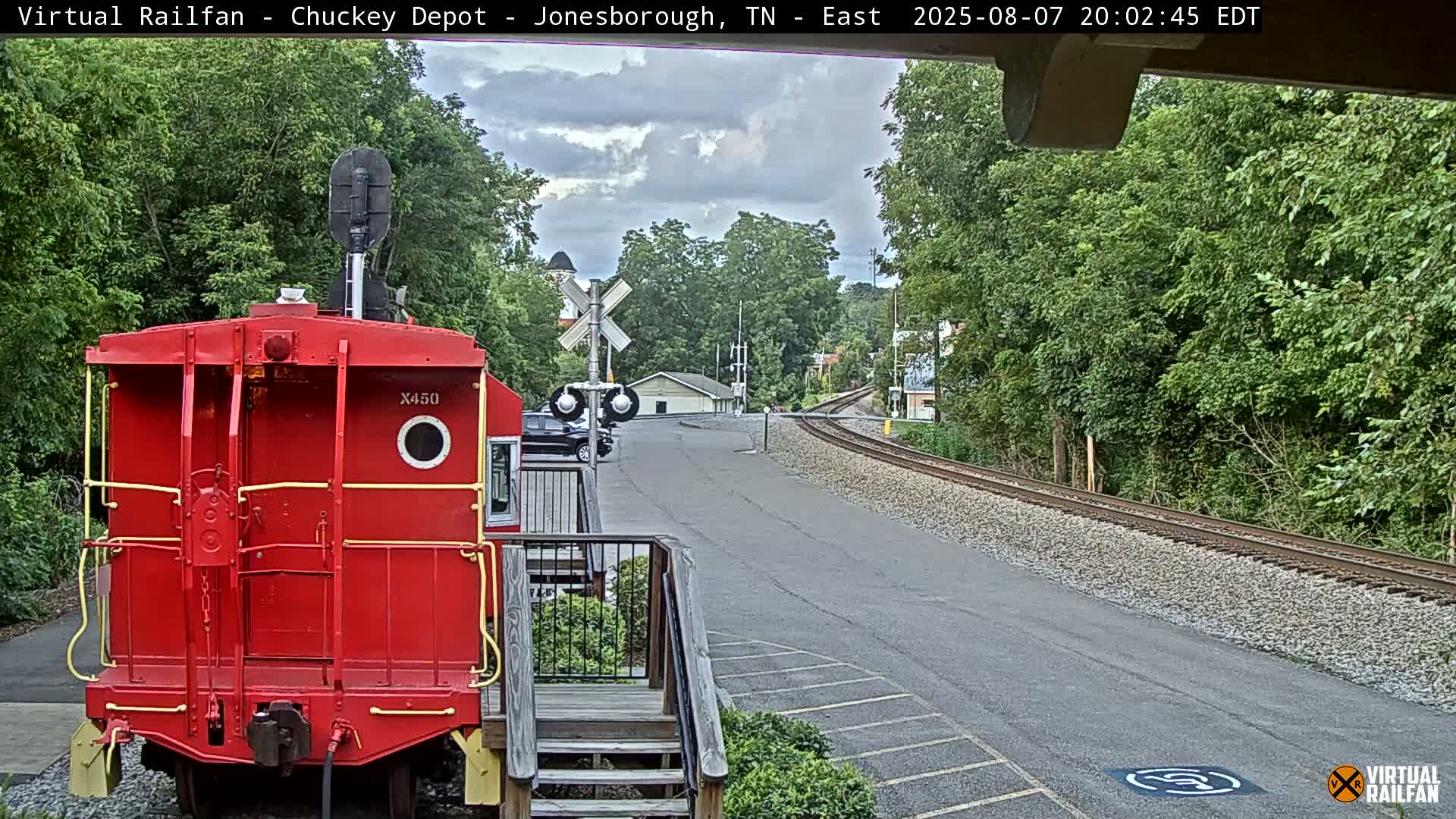 Jonesborough, Chuckey Railroad Depot Museum Railroad Crossing Live Cam - Jonesborough, Washington Tennessee, USA