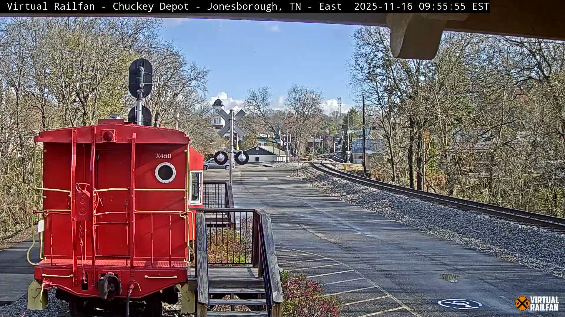 Jonesborough, Chuckey Railroad Depot Museum Railroad Crossing Live Cam - Jonesborough, Washington Tennessee, USA