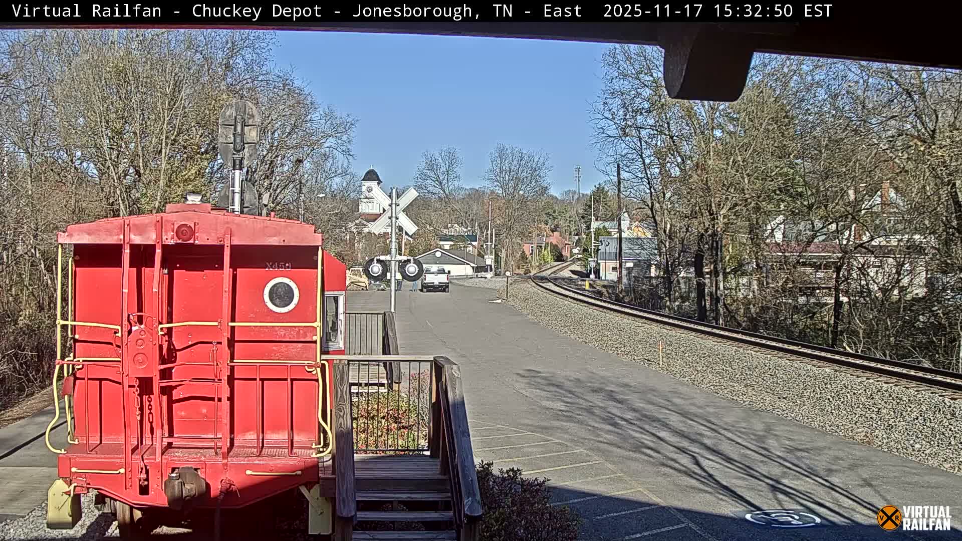 Jonesborough, Chuckey Railroad Depot Museum Railroad Crossing Live Cam - Jonesborough, Washington Tennessee, USA