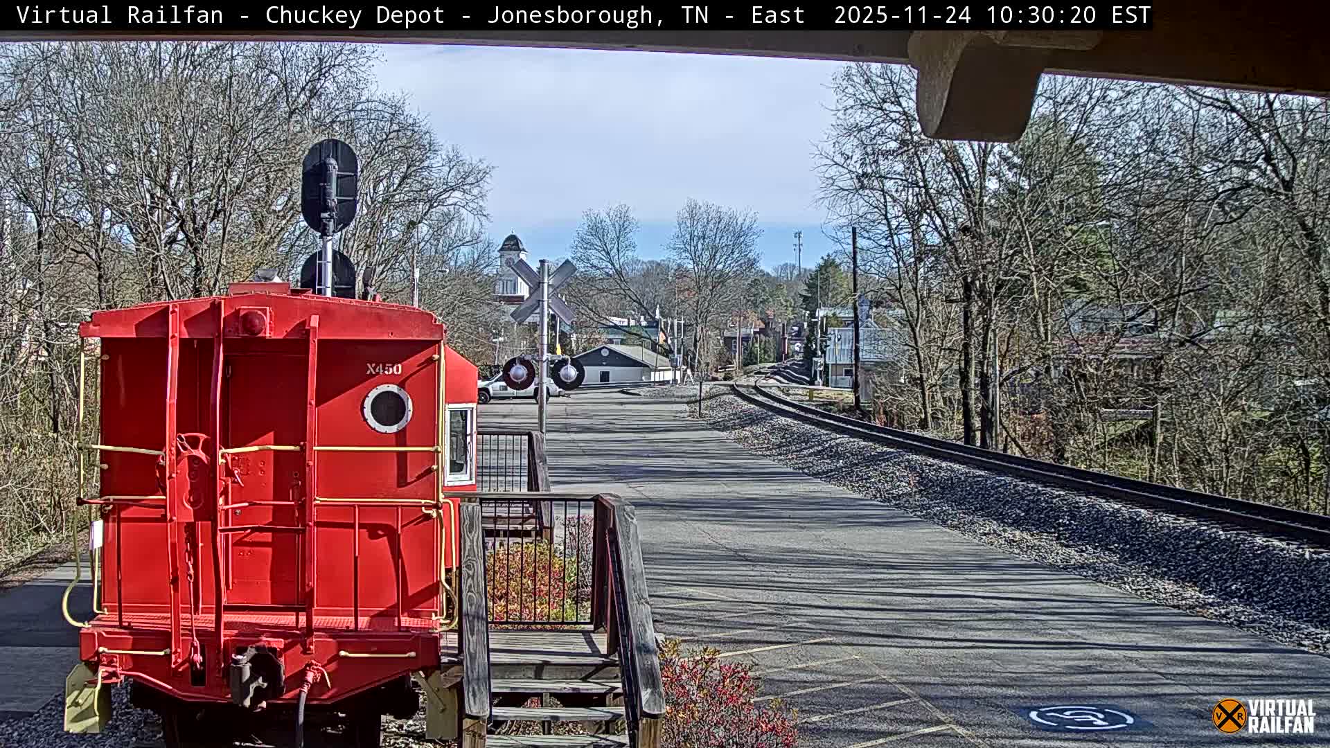 Jonesborough, Chuckey Railroad Depot Museum Railroad Crossing Live Cam - Jonesborough, Washington Tennessee, USA