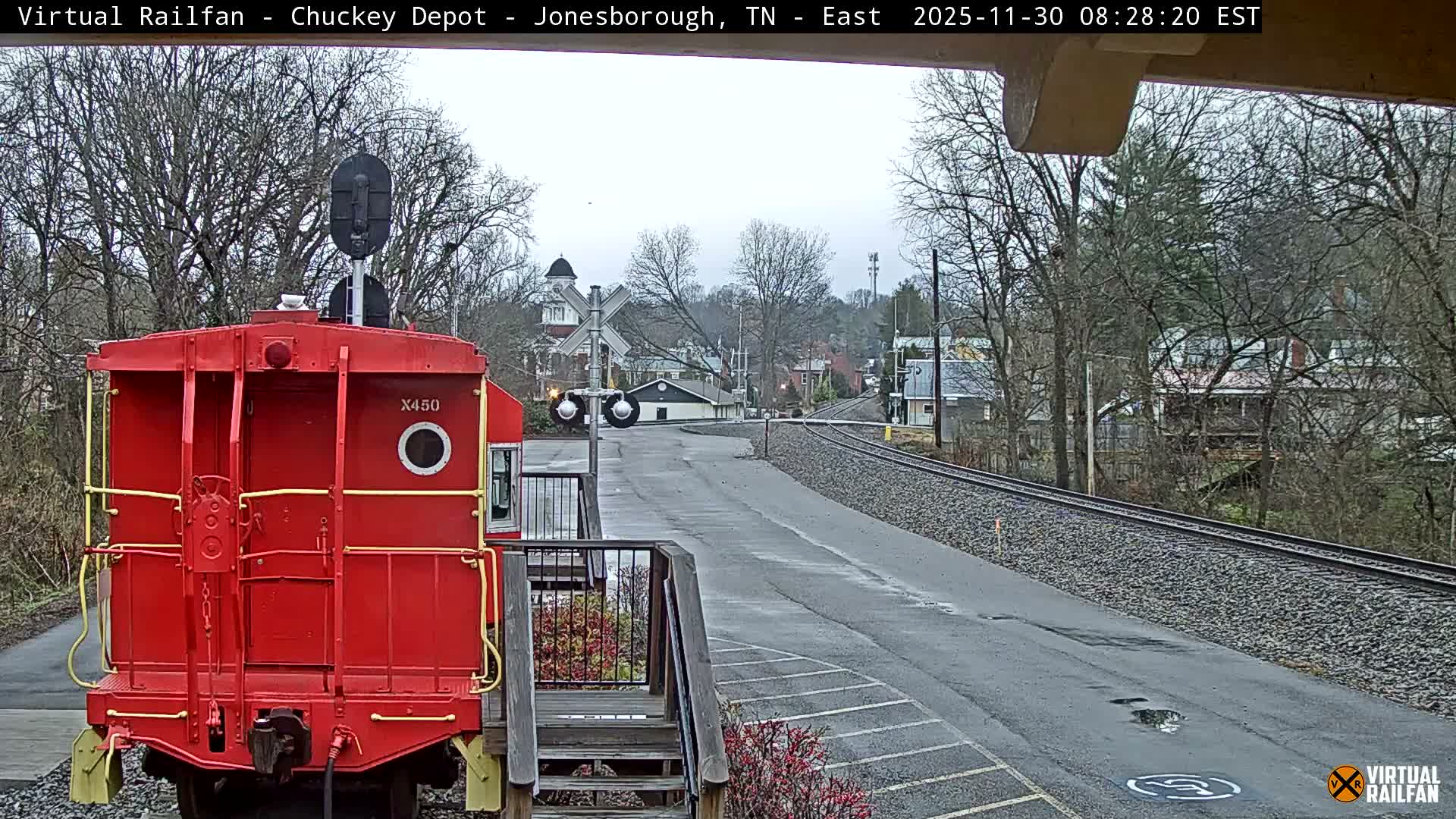 Jonesborough, Chuckey Railroad Depot Museum Railroad Crossing Live Cam - Jonesborough, Washington Tennessee, USA