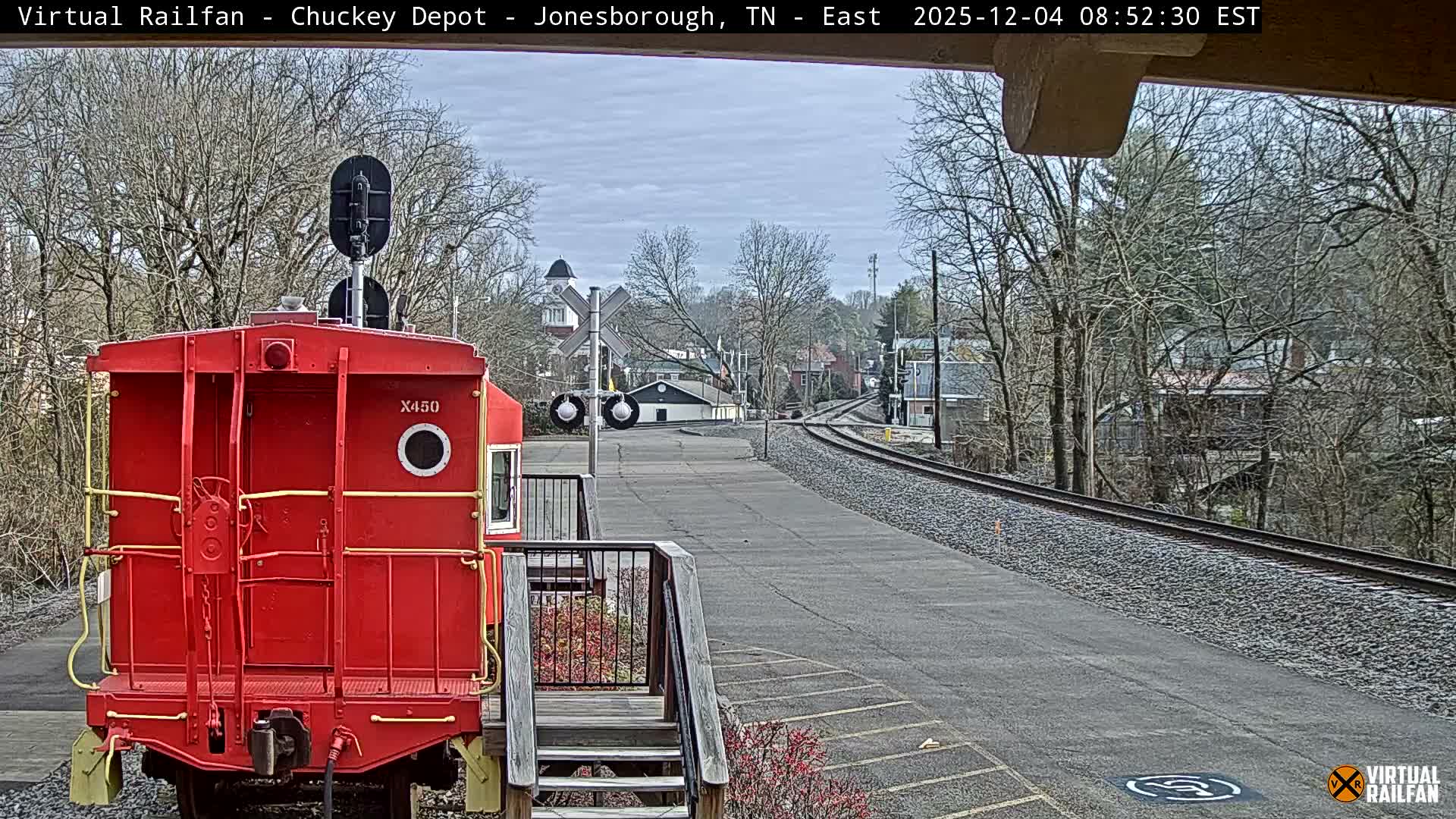 Jonesborough, Chuckey Railroad Depot Museum Railroad Crossing Live Cam - Jonesborough, Washington Tennessee, USA