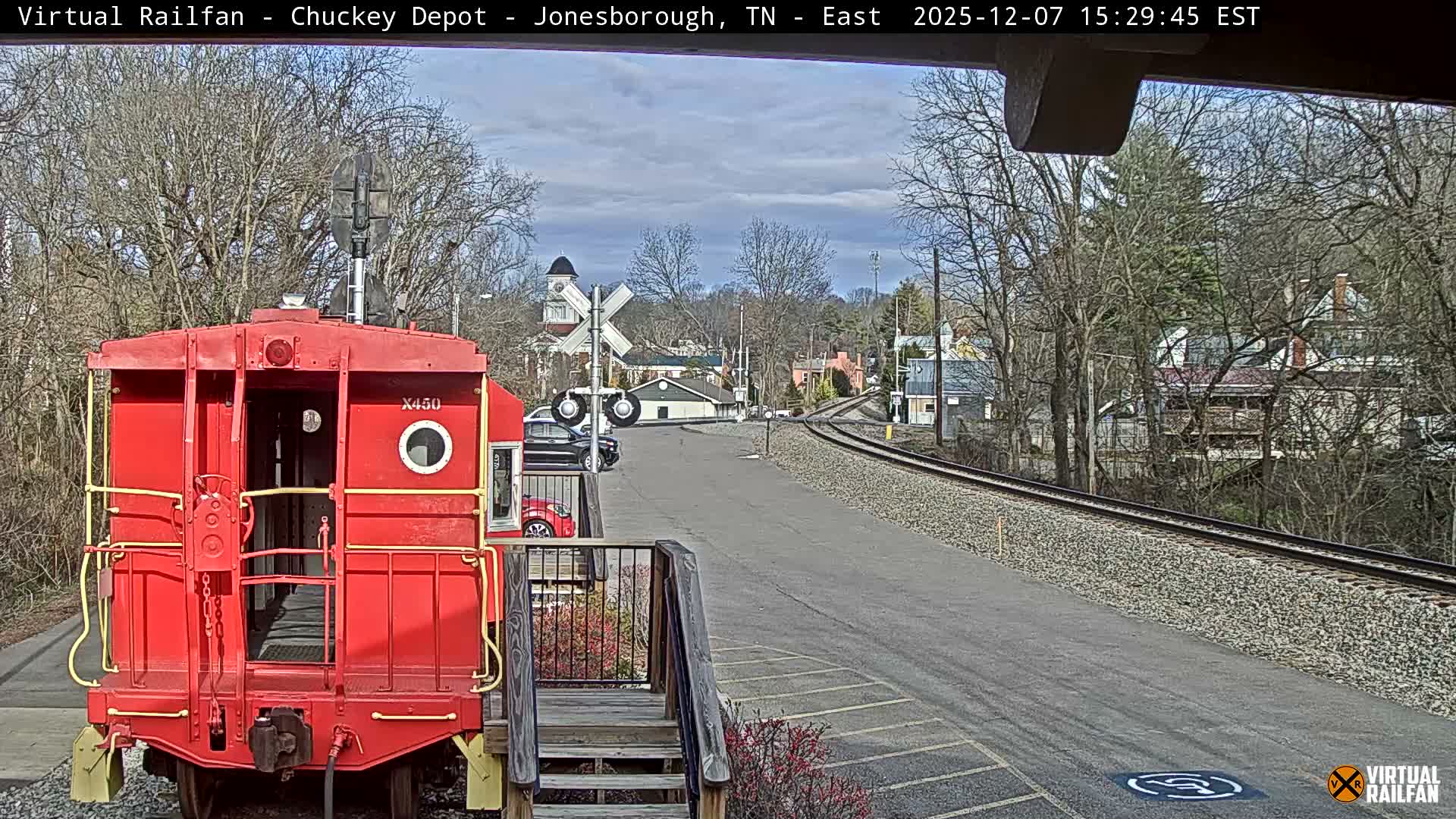 Jonesborough, Chuckey Railroad Depot Museum Railroad Crossing Live Cam - Jonesborough, Washington Tennessee, USA