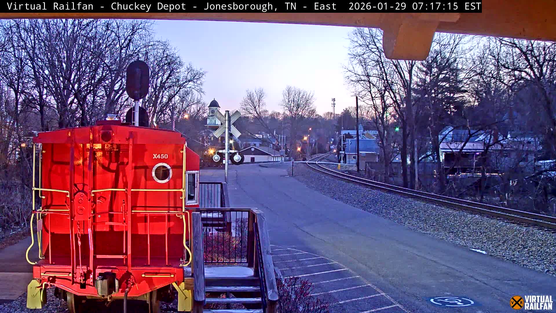 Jonesborough, Chuckey Railroad Depot Museum Railroad Crossing Live Cam - Jonesborough, Washington Tennessee, USA