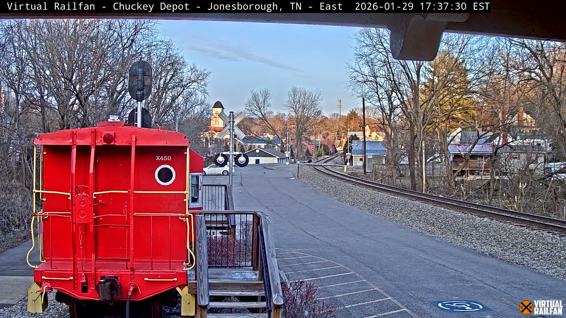 Jonesborough, Chuckey Railroad Depot Museum Railroad Crossing Live Cam - Jonesborough, Washington Tennessee, USA