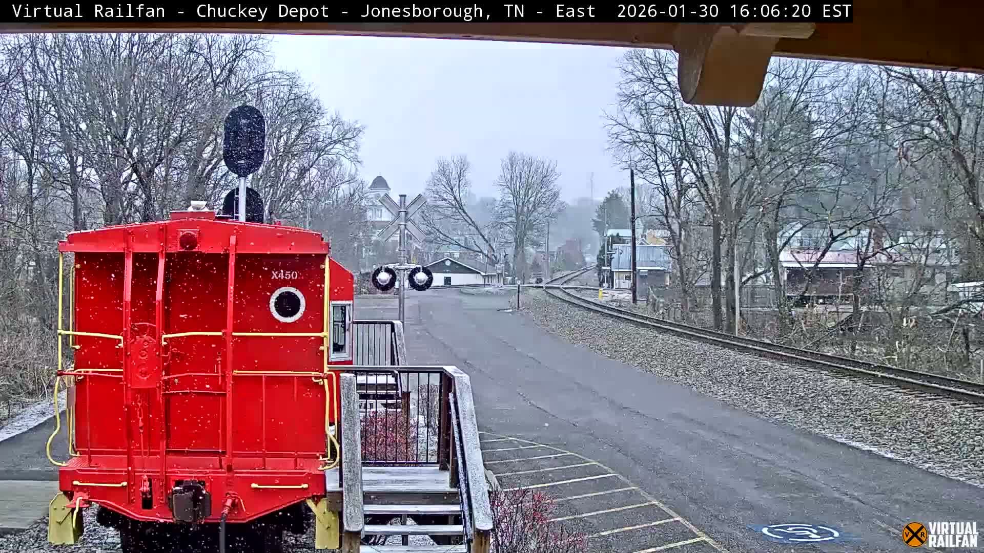 Jonesborough, Chuckey Railroad Depot Museum Railroad Crossing Live Cam - Jonesborough, Washington Tennessee, USA