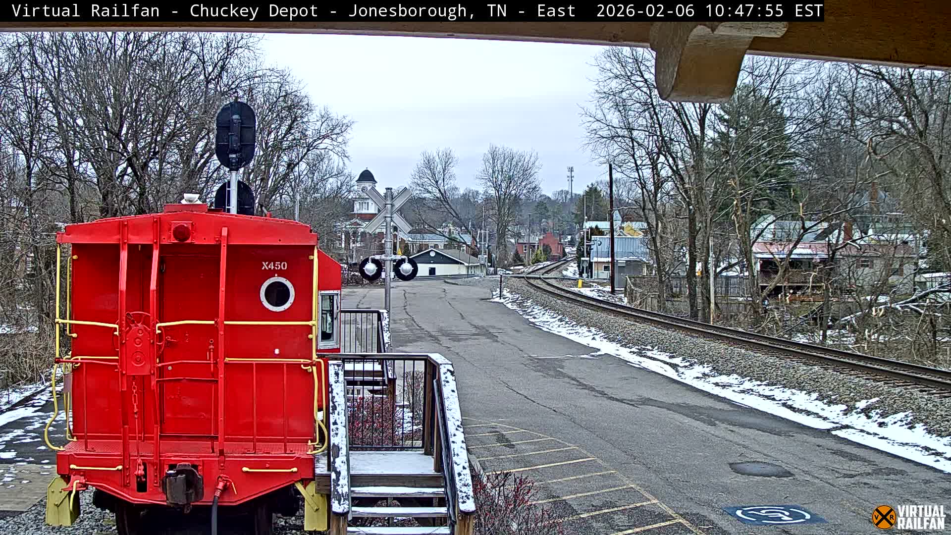 Jonesborough, Chuckey Railroad Depot Museum Railroad Crossing Live Cam - Jonesborough, Washington Tennessee, USA