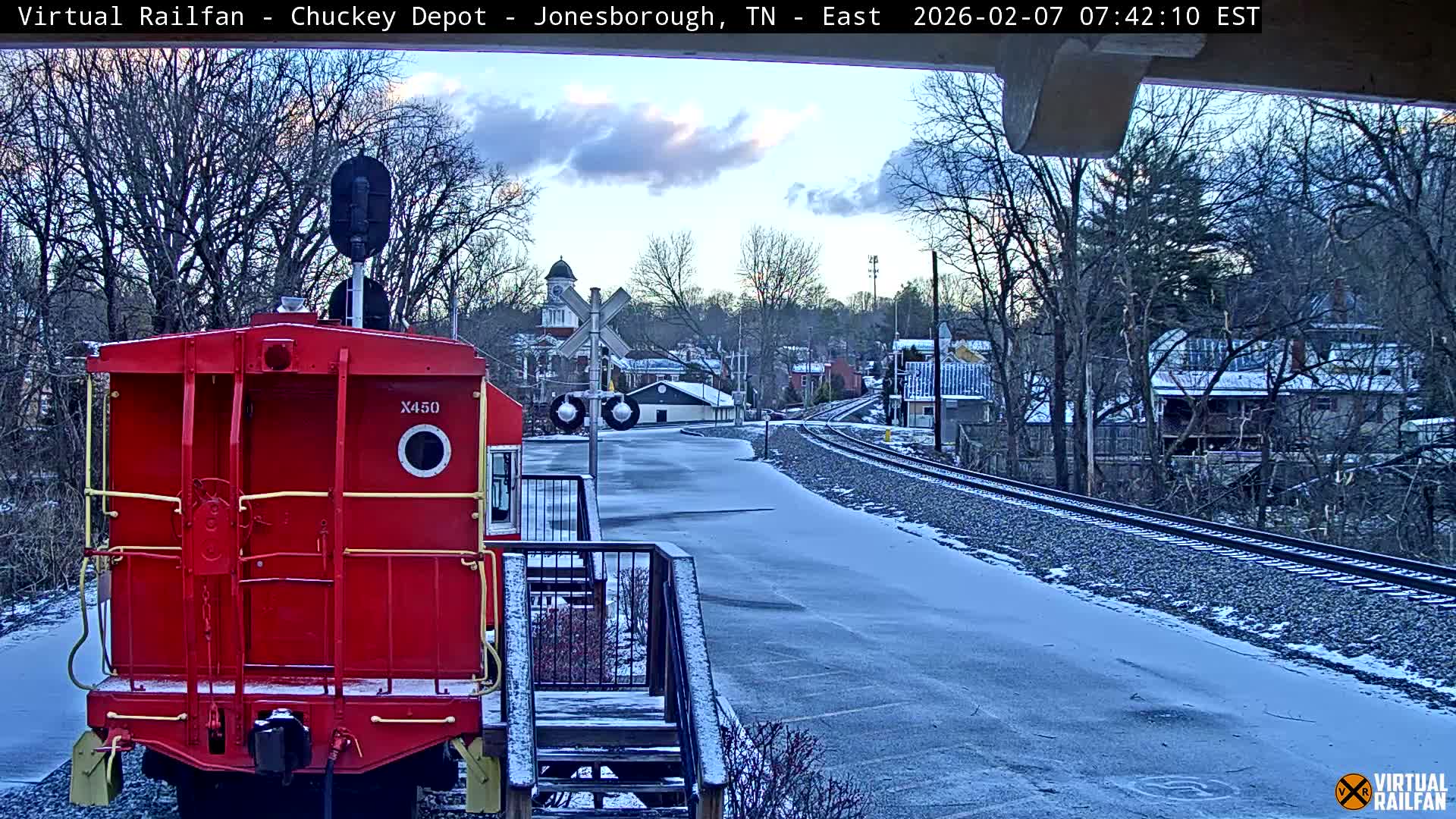 Jonesborough, Chuckey Railroad Depot Museum Railroad Crossing Live Cam - Jonesborough, Washington Tennessee, USA