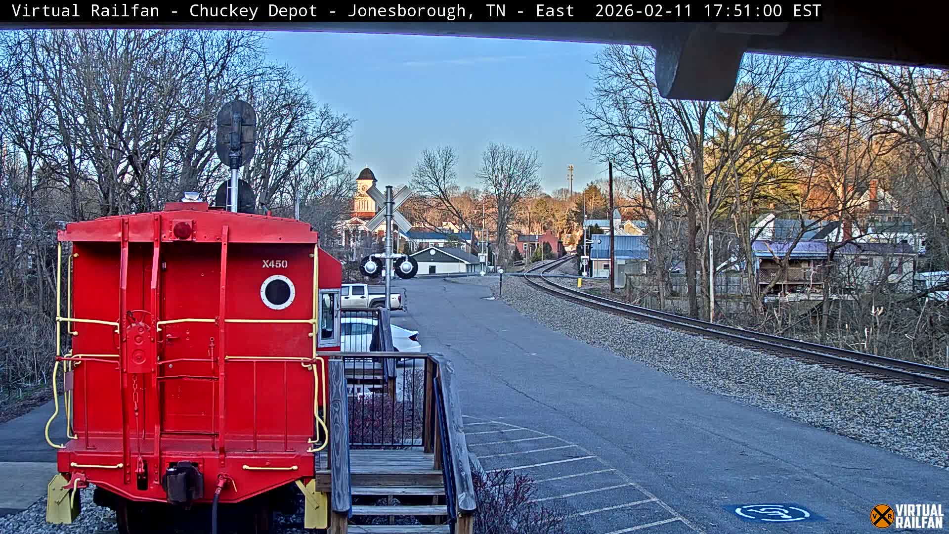 Jonesborough, Chuckey Railroad Depot Museum Railroad Crossing Live Cam - Jonesborough, Washington Tennessee, USA