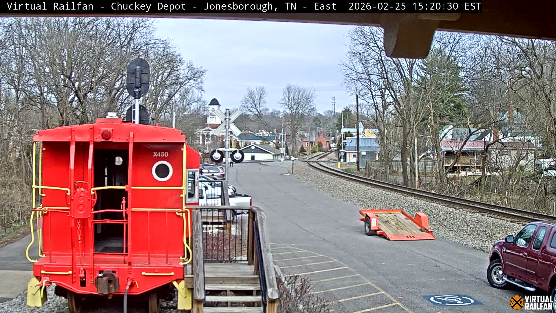 Jonesborough, Chuckey Railroad Depot Museum Railroad Crossing Live Cam - Jonesborough, Washington Tennessee, USA
