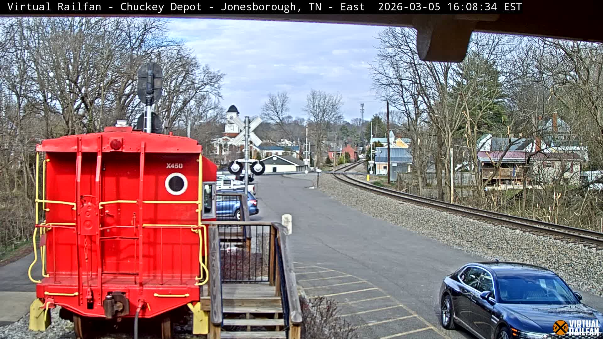 Jonesborough, Chuckey Railroad Depot Museum Railroad Crossing Live Cam - Jonesborough, Washington Tennessee, USA