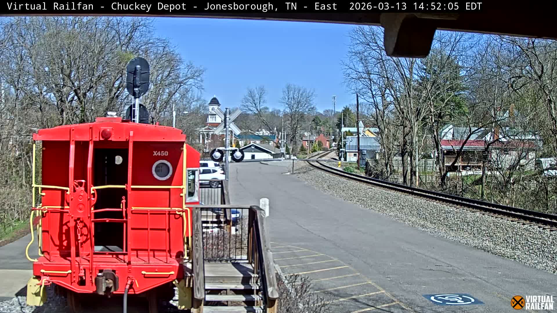 Jonesborough, Chuckey Railroad Depot Museum Railroad Crossing Live Cam - Jonesborough, Washington Tennessee, USA
