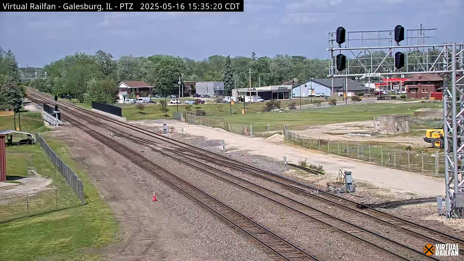 Galesburg City Skyline & Galesburg  Railway Station Railroad Crossing Junction Live Cam- Galesburg, Knox, Illinois, USA