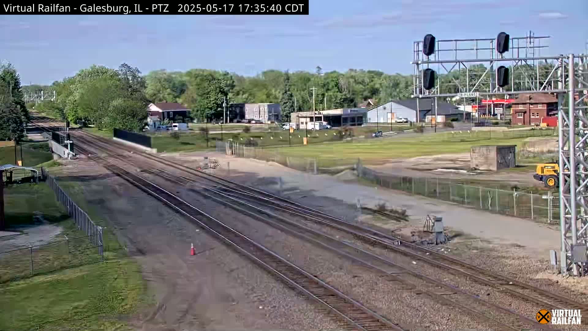 Galesburg City Skyline & Galesburg  Railway Station Railroad Crossing Junction Live Cam- Galesburg, Knox, Illinois, USA