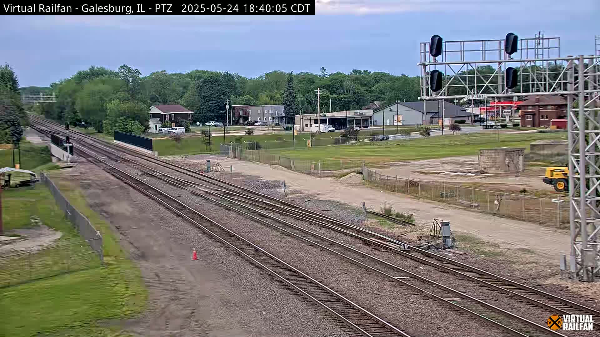 Galesburg City Skyline & Galesburg  Railway Station Railroad Crossing Junction Live Cam- Galesburg, Knox, Illinois, USA