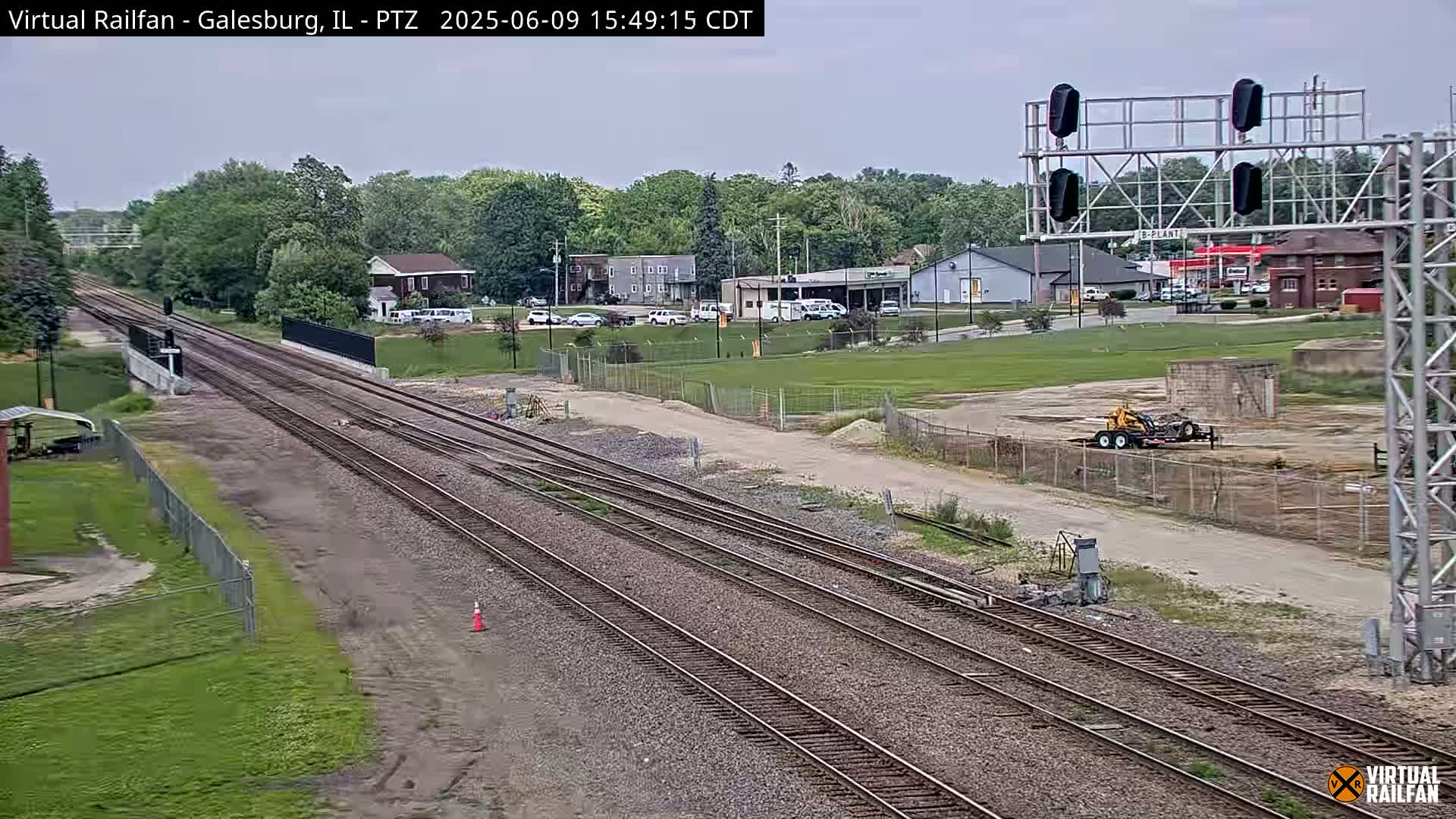 Galesburg City Skyline & Galesburg  Railway Station Railroad Crossing Junction Live Cam- Galesburg, Knox, Illinois, USA