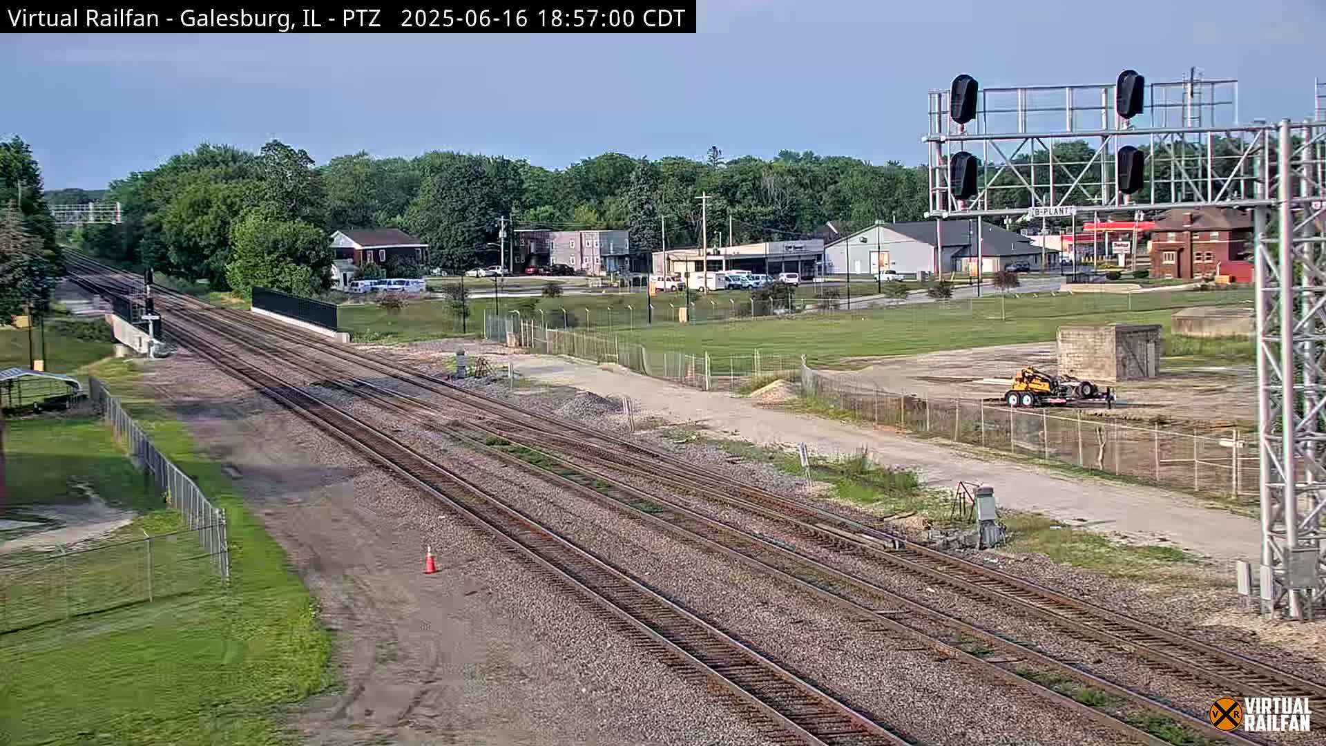 Galesburg City Skyline & Galesburg  Railway Station Railroad Crossing Junction Live Cam- Galesburg, Knox, Illinois, USA