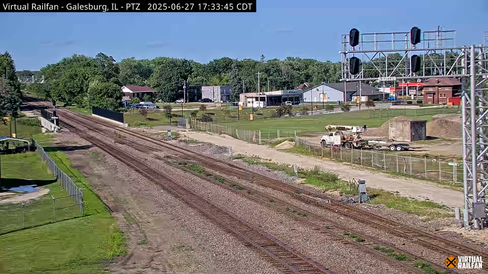 Galesburg City Skyline & Galesburg  Railway Station Railroad Crossing Junction Live Cam- Galesburg, Knox, Illinois, USA