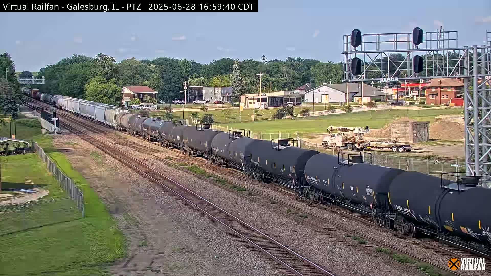 Galesburg City Skyline & Galesburg  Railway Station Railroad Crossing Junction Live Cam- Galesburg, Knox, Illinois, USA