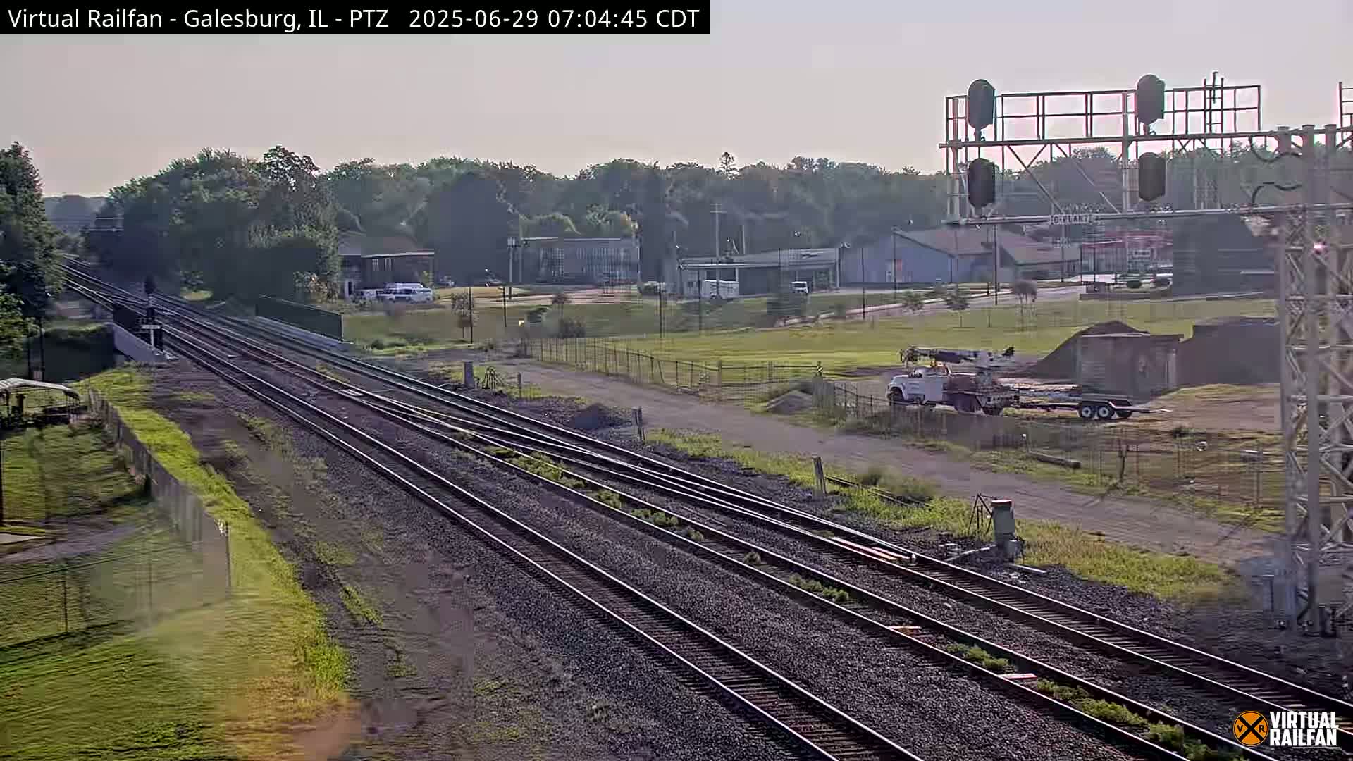 Galesburg City Skyline & Galesburg  Railway Station Railroad Crossing Junction Live Cam- Galesburg, Knox, Illinois, USA