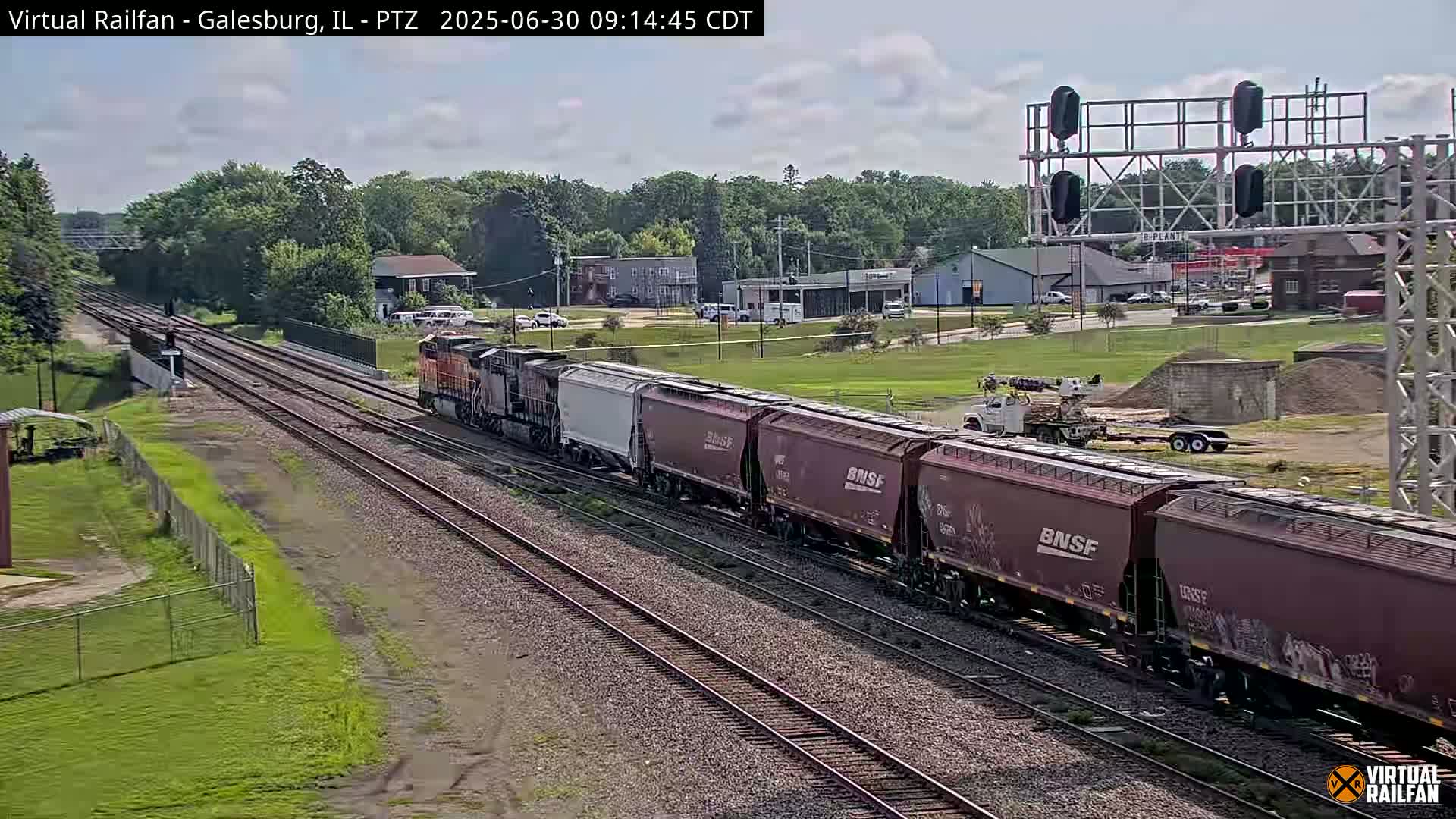 Galesburg City Skyline & Galesburg  Railway Station Railroad Crossing Junction Live Cam- Galesburg, Knox, Illinois, USA
