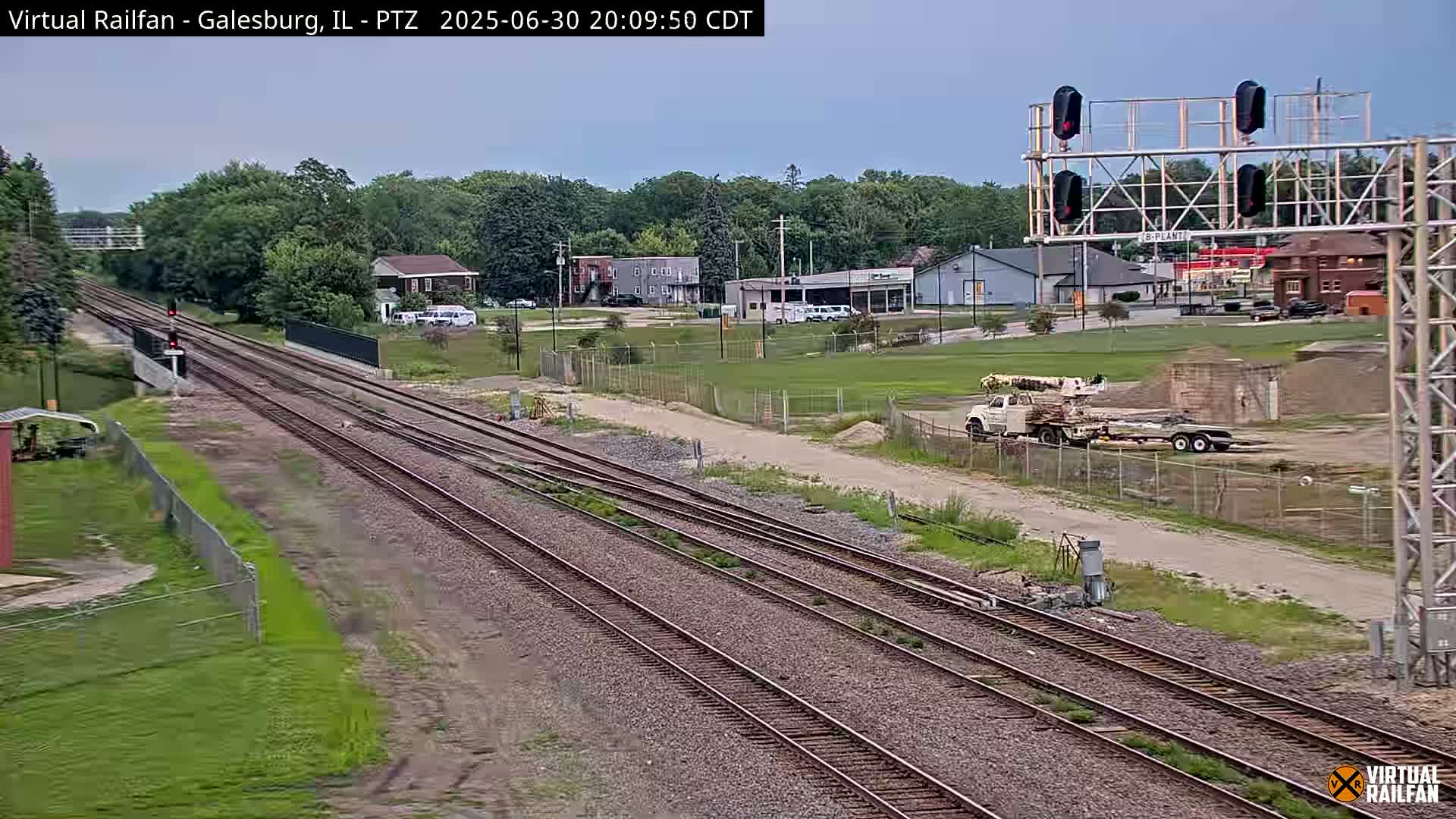 Galesburg City Skyline & Galesburg  Railway Station Railroad Crossing Junction Live Cam- Galesburg, Knox, Illinois, USA