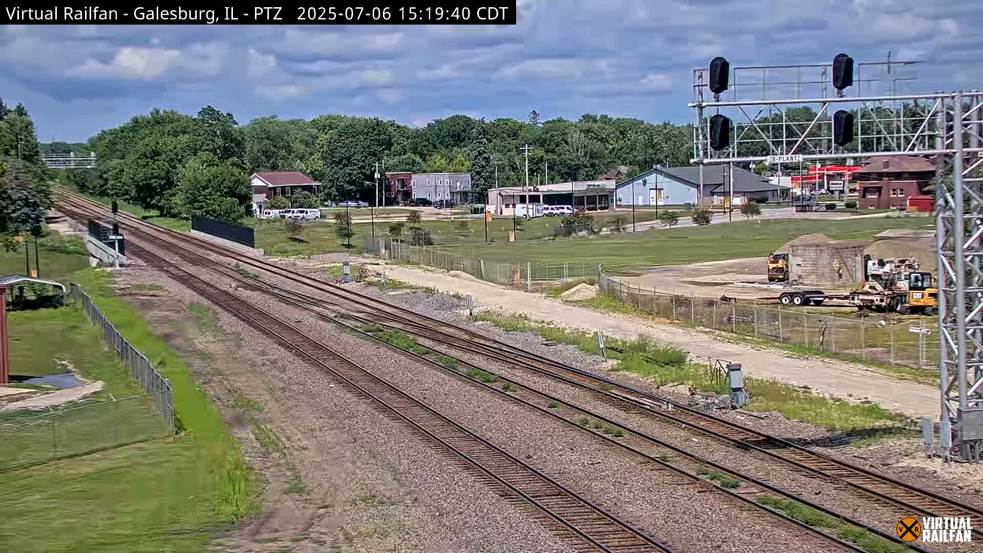 Galesburg City Skyline & Galesburg  Railway Station Railroad Crossing Junction Live Cam- Galesburg, Knox, Illinois, USA
