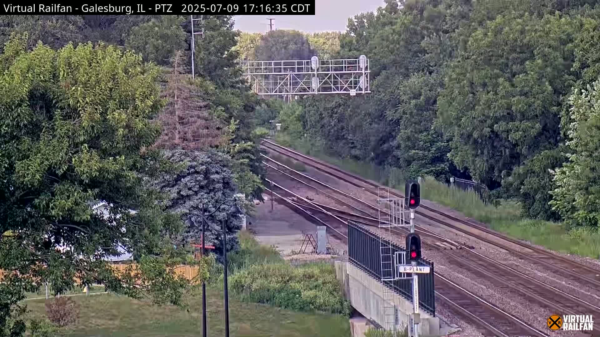 Galesburg City Skyline & Galesburg  Railway Station Railroad Crossing Junction Live Cam- Galesburg, Knox, Illinois, USA