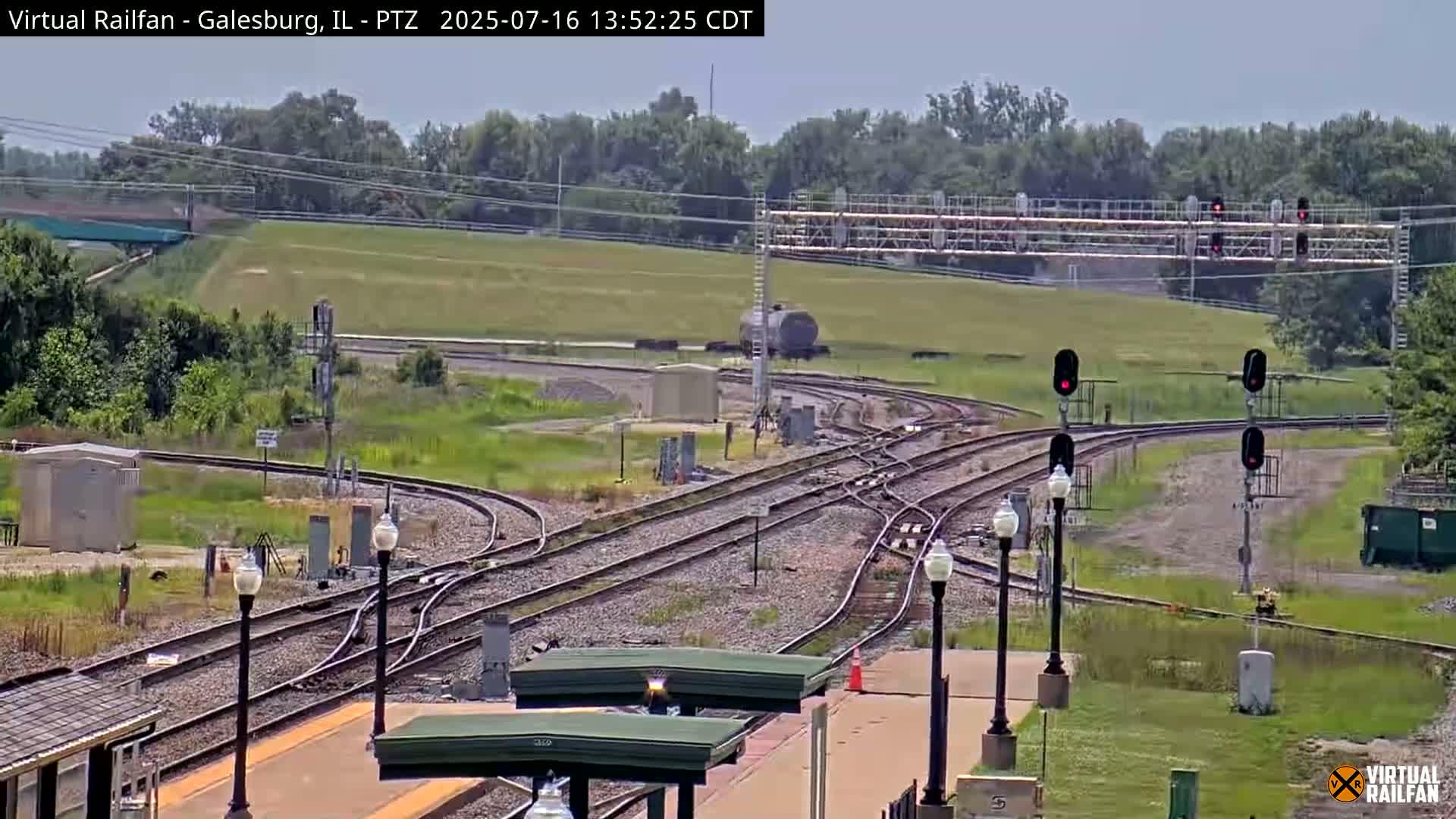 Galesburg City Skyline & Galesburg  Railway Station Railroad Crossing Junction Live Cam- Galesburg, Knox, Illinois, USA