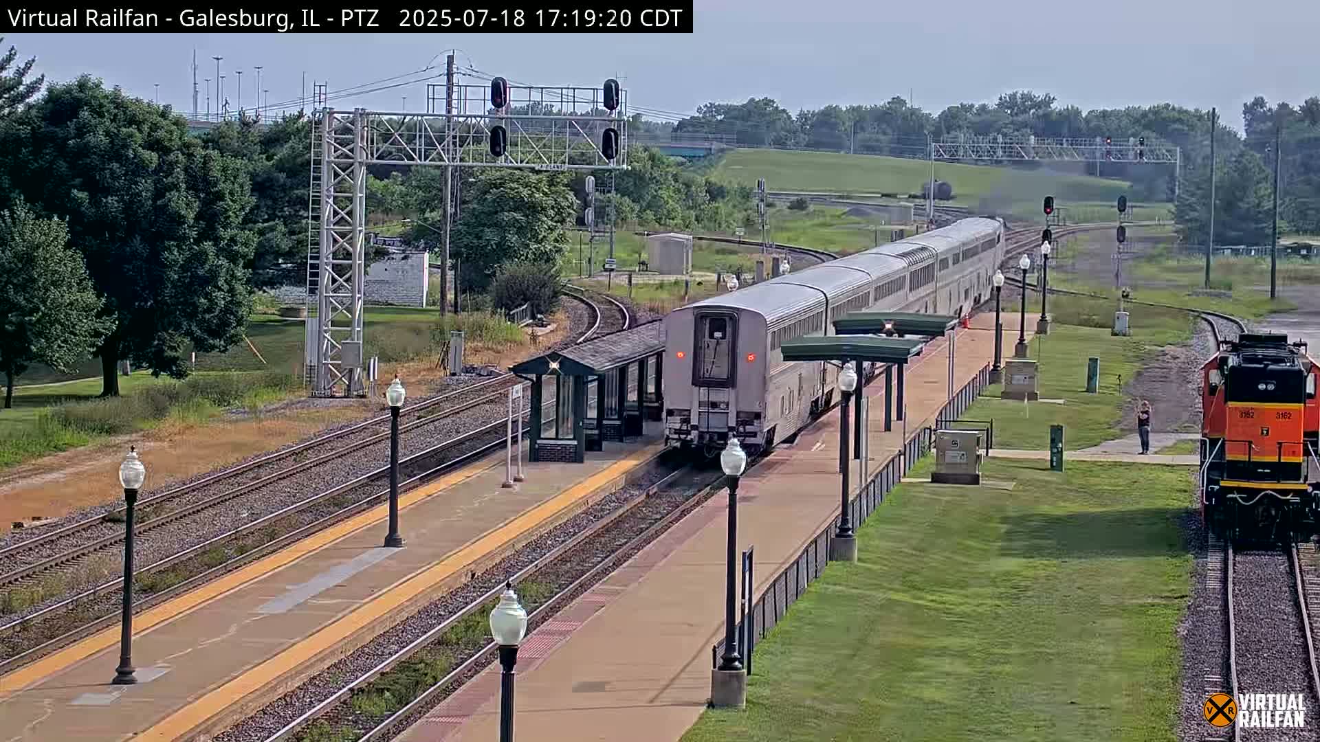 Galesburg City Skyline & Galesburg  Railway Station Railroad Crossing Junction Live Cam- Galesburg, Knox, Illinois, USA