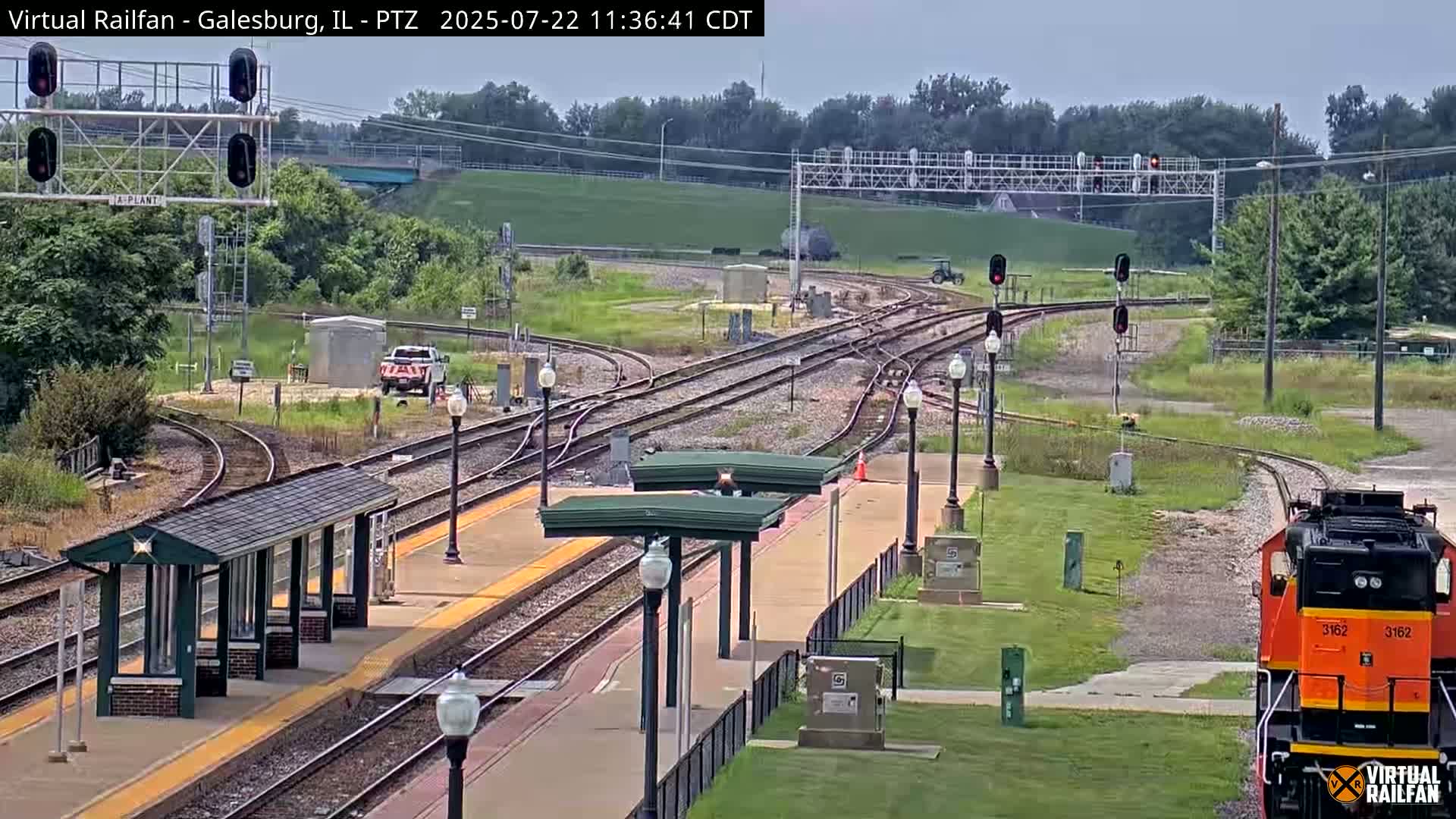 Galesburg City Skyline & Galesburg  Railway Station Railroad Crossing Junction Live Cam- Galesburg, Knox, Illinois, USA