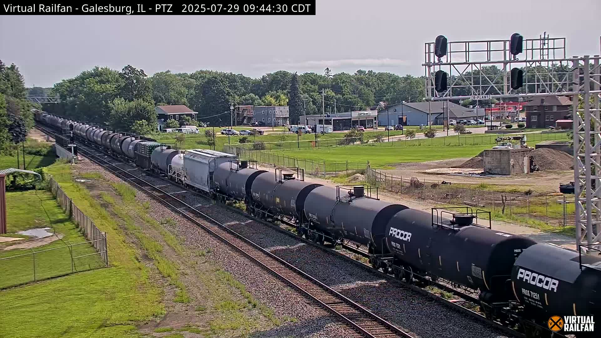 Galesburg City Skyline & Galesburg  Railway Station Railroad Crossing Junction Live Cam- Galesburg, Knox, Illinois, USA