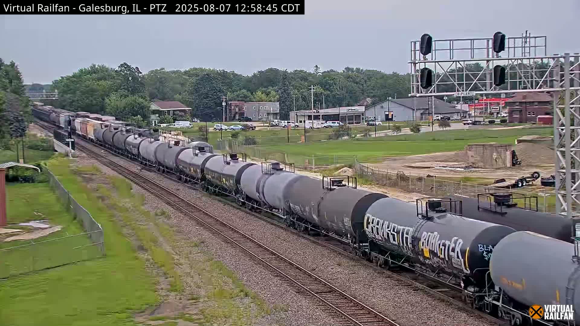 Galesburg City Skyline & Galesburg  Railway Station Railroad Crossing Junction Live Cam- Galesburg, Knox, Illinois, USA