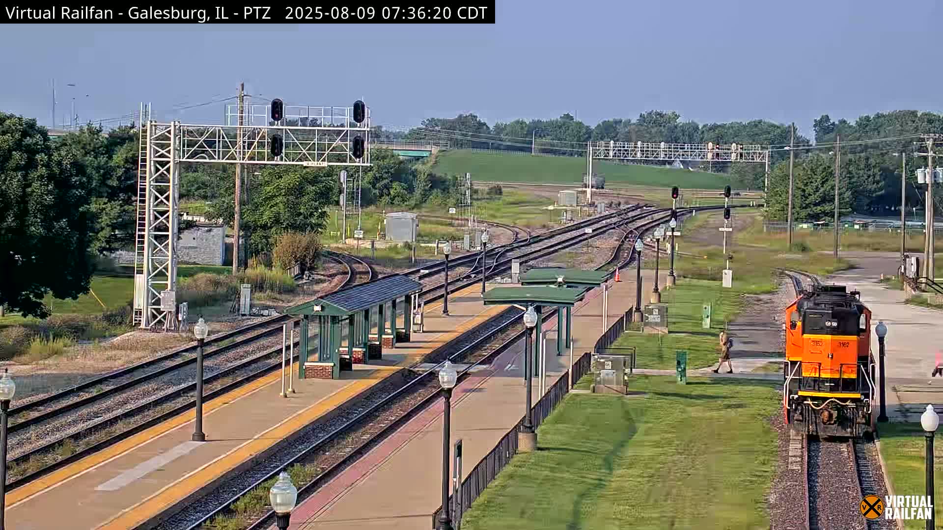 Galesburg City Skyline & Galesburg  Railway Station Railroad Crossing Junction Live Cam- Galesburg, Knox, Illinois, USA