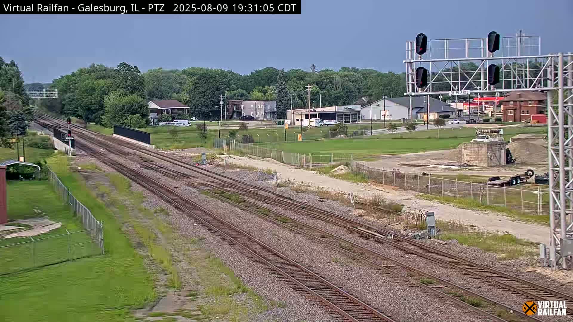 Galesburg City Skyline & Galesburg  Railway Station Railroad Crossing Junction Live Cam- Galesburg, Knox, Illinois, USA