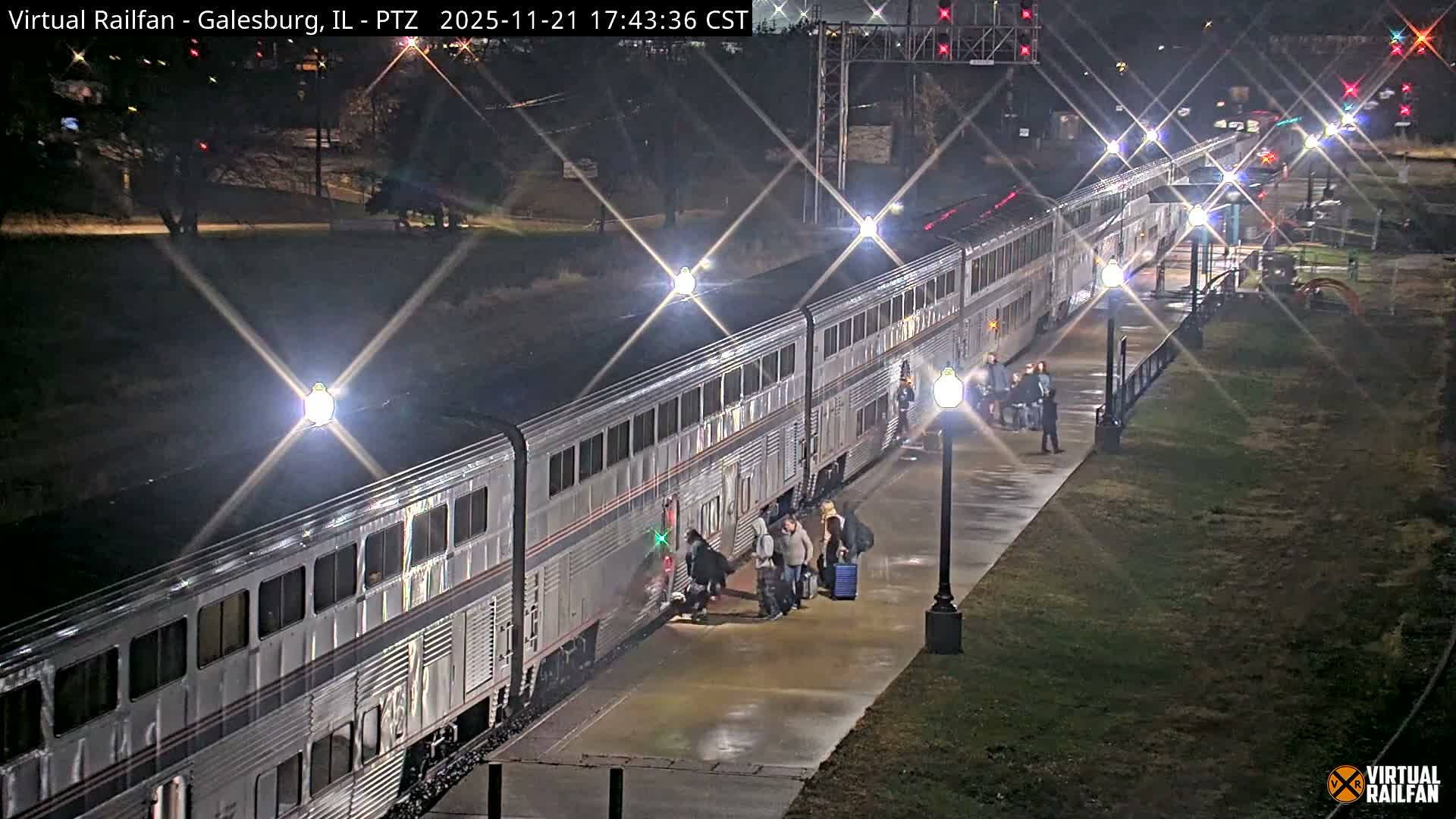 Galesburg City Skyline & Galesburg  Railway Station Railroad Crossing Junction Live Cam- Galesburg, Knox, Illinois, USA