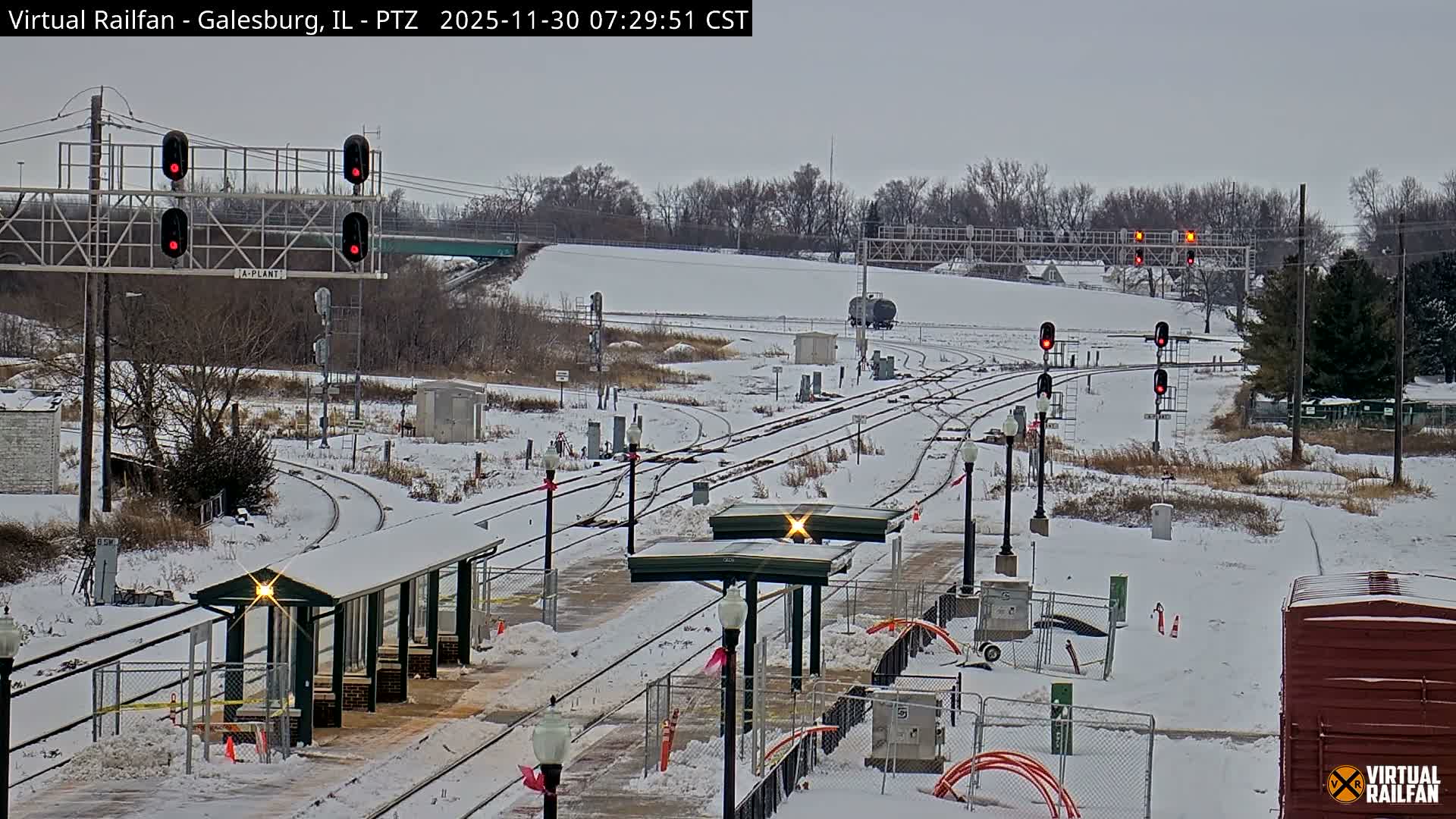 Galesburg City Skyline & Galesburg  Railway Station Railroad Crossing Junction Live Cam- Galesburg, Knox, Illinois, USA