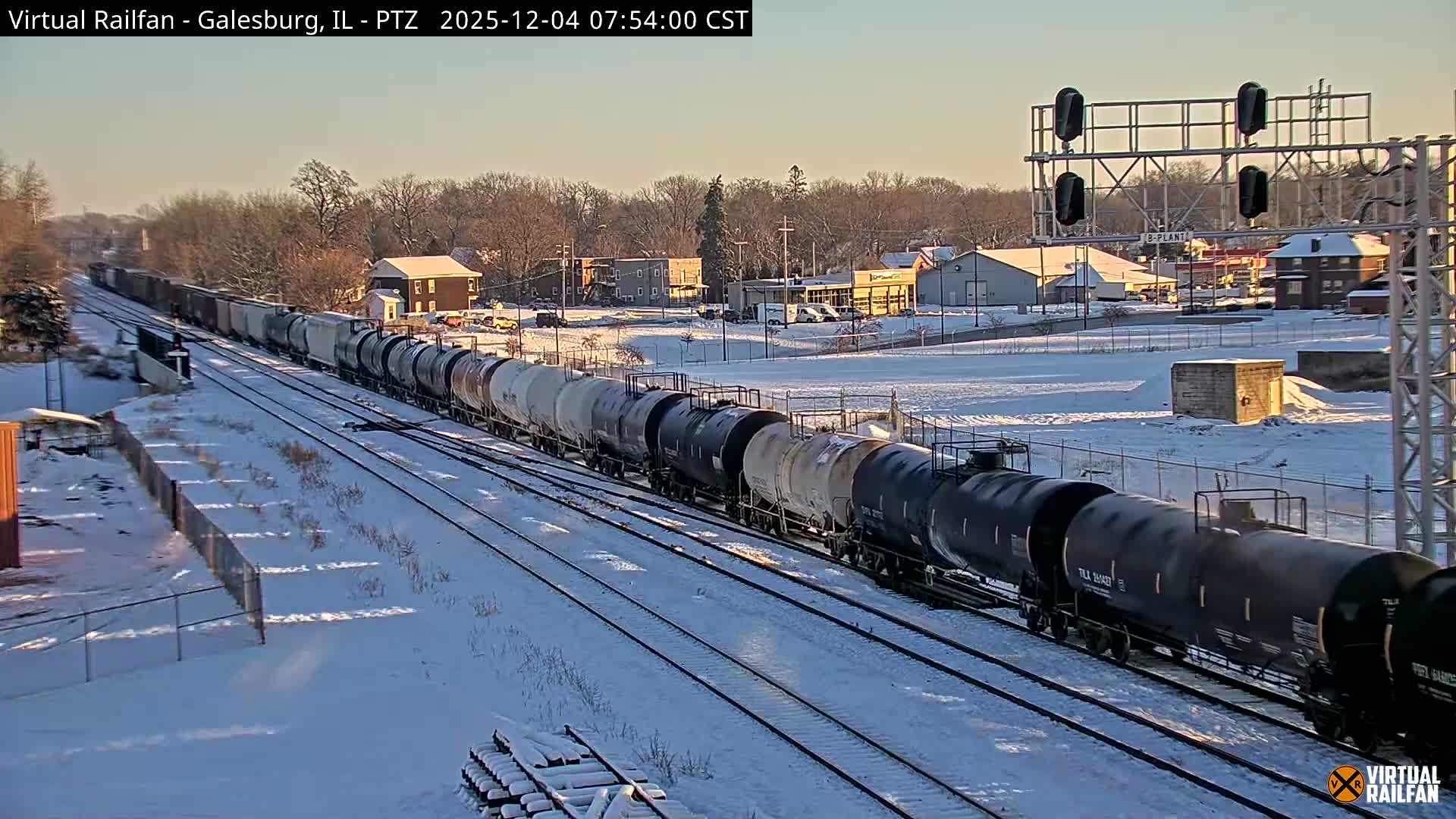 Galesburg City Skyline & Galesburg  Railway Station Railroad Crossing Junction Live Cam- Galesburg, Knox, Illinois, USA