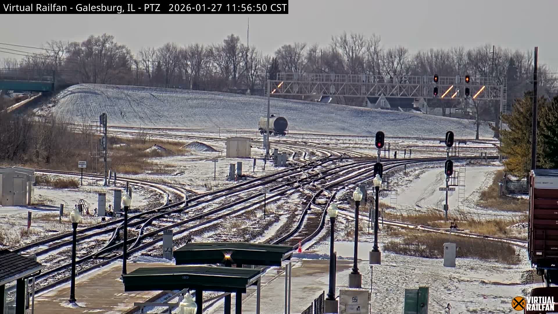 Galesburg City Skyline & Galesburg  Railway Station Railroad Crossing Junction Live Cam- Galesburg, Knox, Illinois, USA