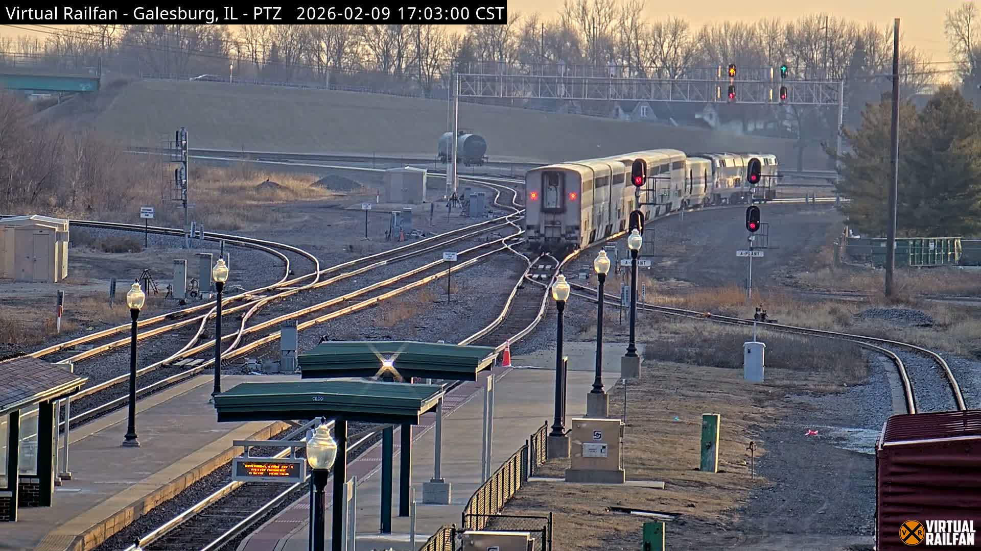 Galesburg City Skyline & Galesburg  Railway Station Railroad Crossing Junction Live Cam- Galesburg, Knox, Illinois, USA