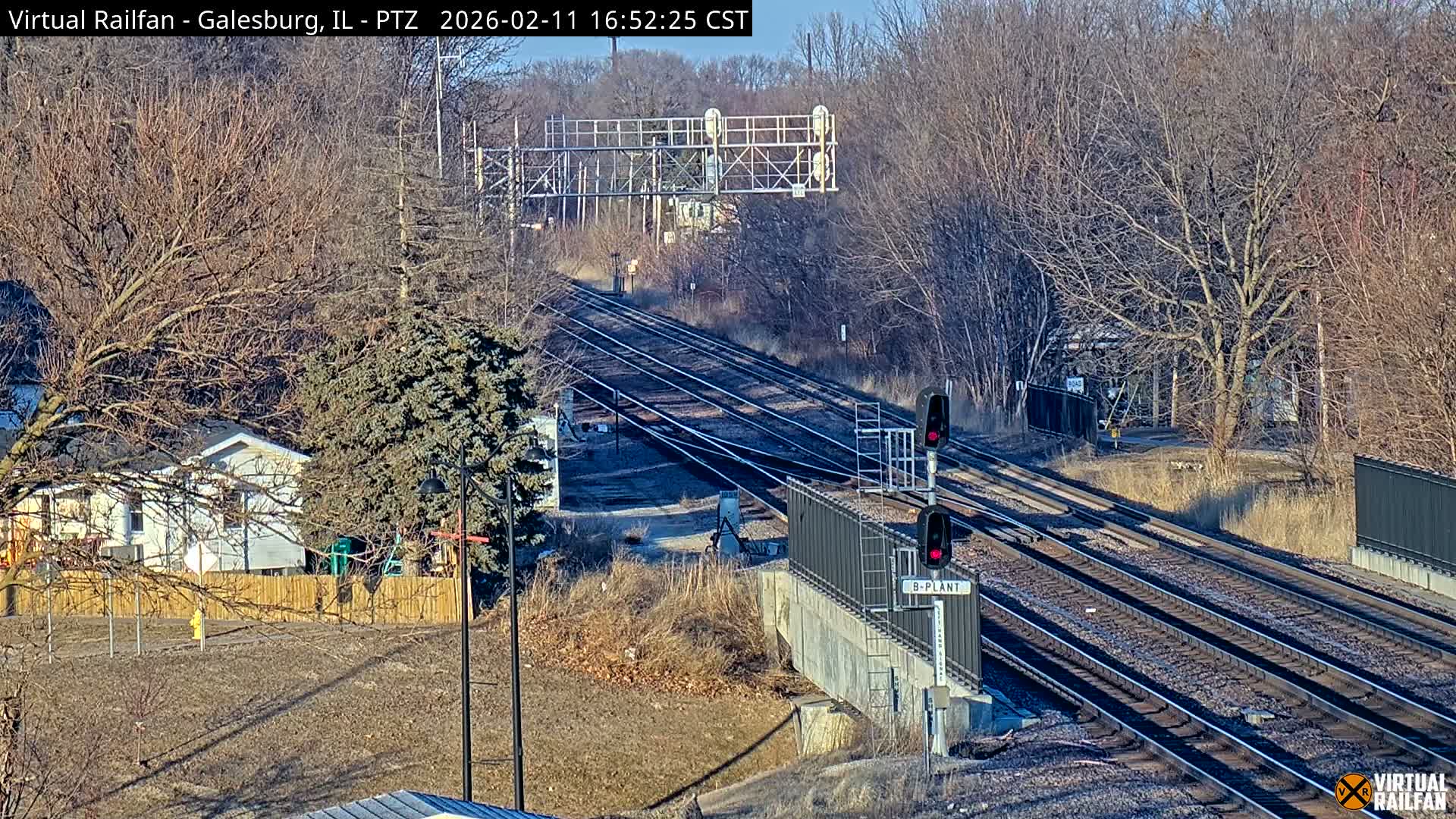 Galesburg City Skyline & Galesburg  Railway Station Railroad Crossing Junction Live Cam- Galesburg, Knox, Illinois, USA