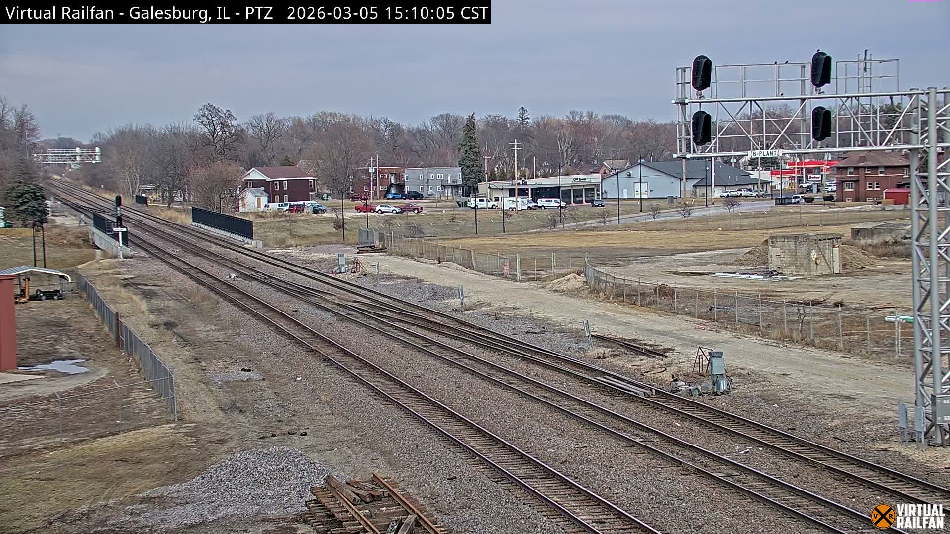 Galesburg City Skyline & Galesburg  Railway Station Railroad Crossing Junction Live Cam- Galesburg, Knox, Illinois, USA