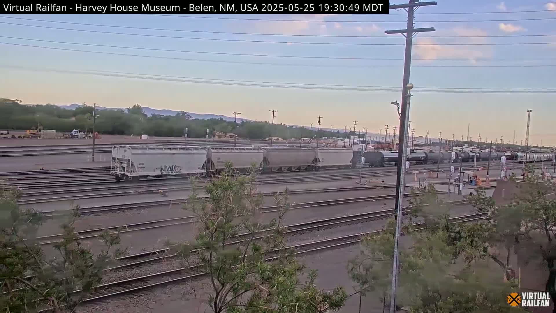 Belen Train Depot & Railroad Crossing Live Cam - Belen, Valencia, New Mexico, USA