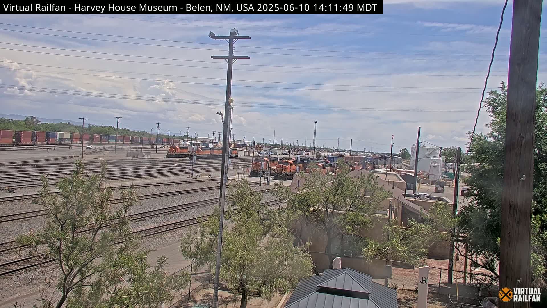 Belen Train Depot & Railroad Crossing Live Cam - Belen, Valencia, New Mexico, USA